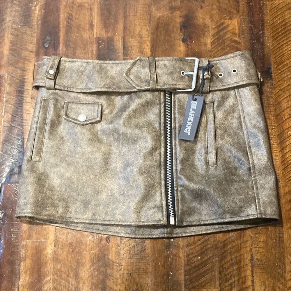 New BLANK NYC vegan leather belted zip up skirt 27